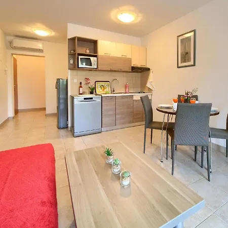 Mit Terrasse Apartment *